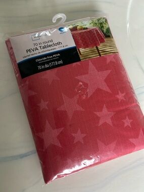Mainstays Pink Star Round PEVA Tablecloth